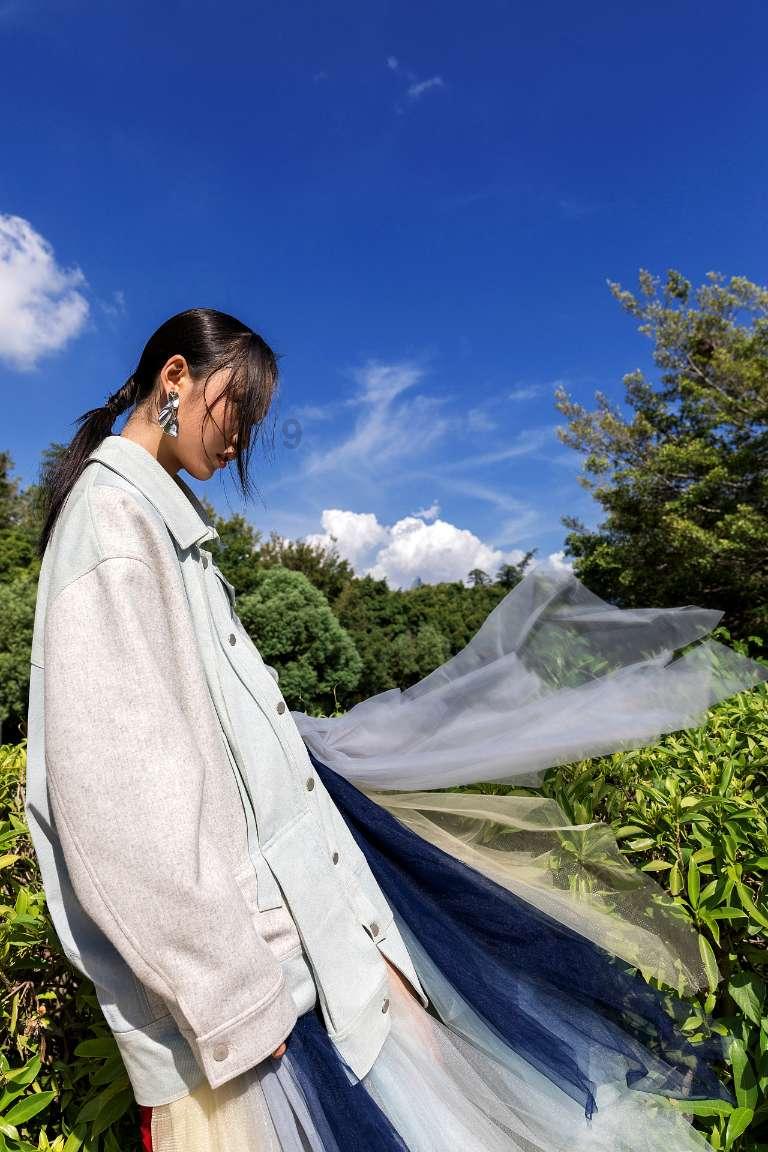 歌尽凡尘