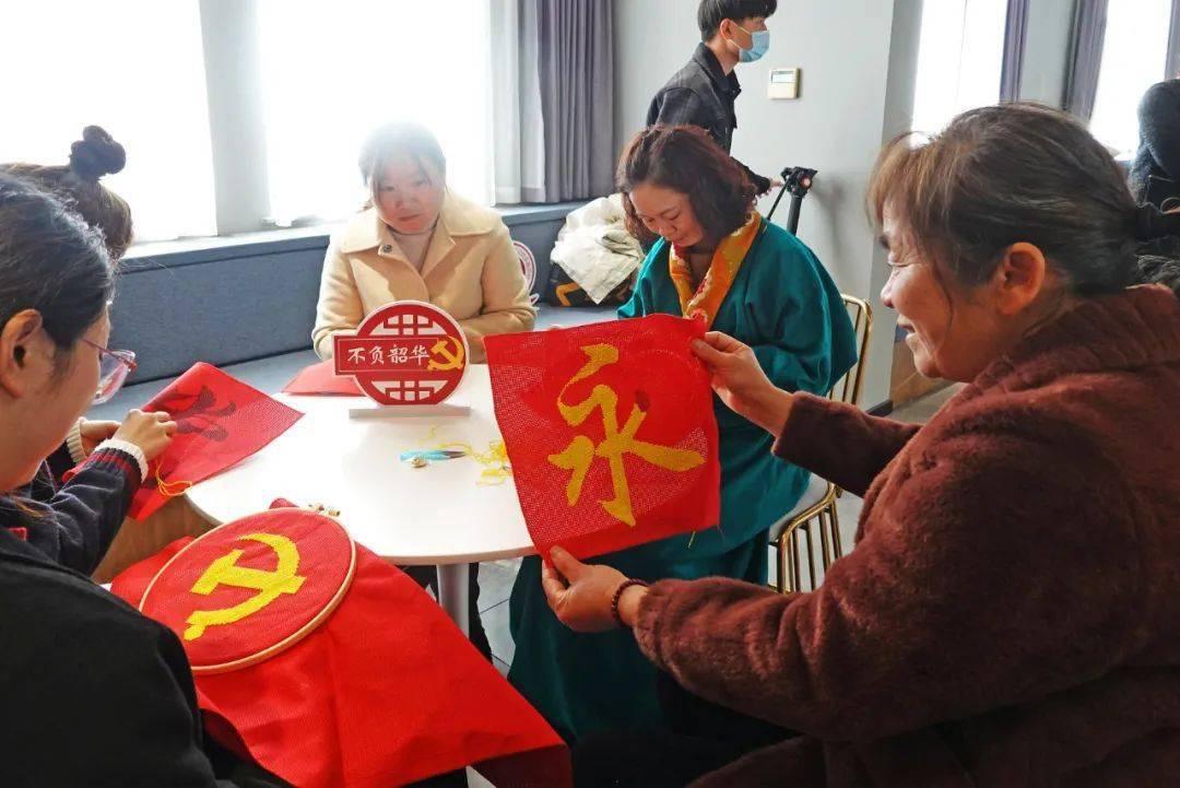 逃出安逸小乡村